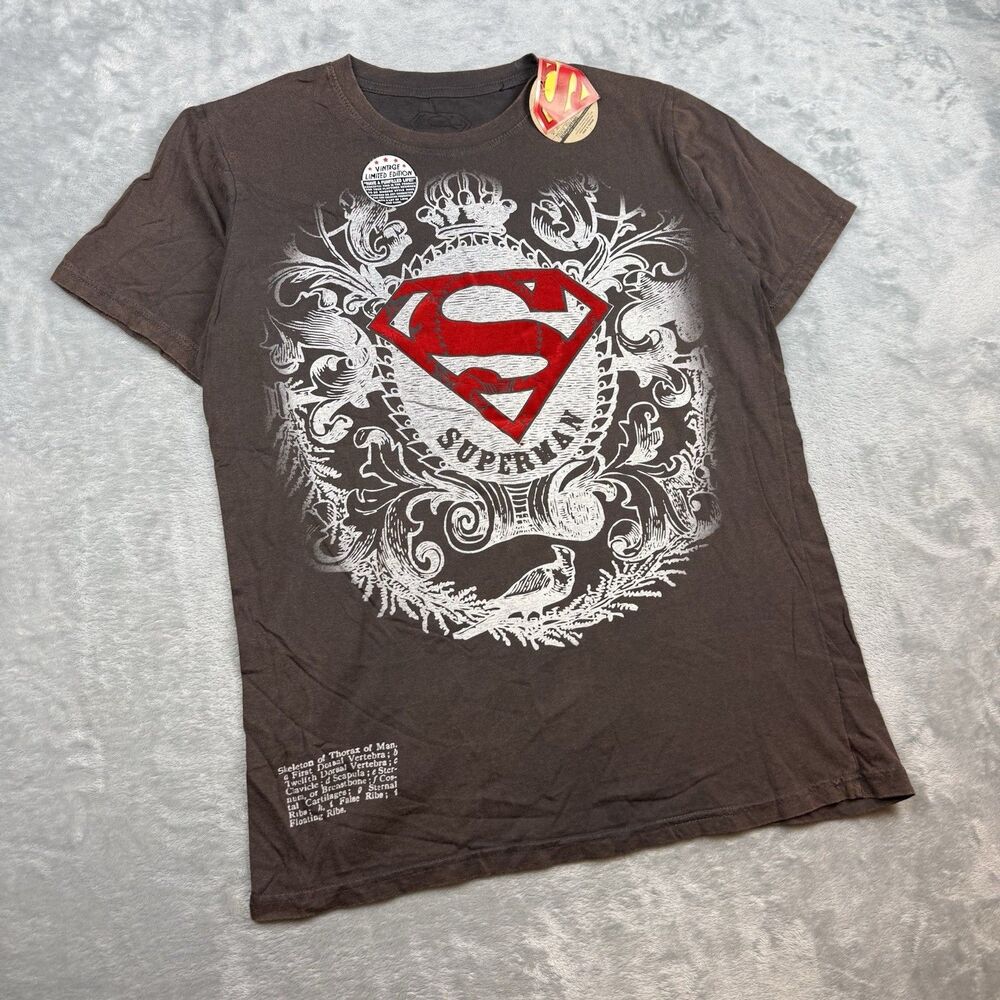 Vintage Limited Edition Superman Crest Graphic T Shirt Brown DC Comics Medium